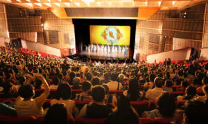 Ambassador at Shen Yun: ‘I’m already looking forward to next year’s performance’