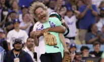Ouch! Actor Cranston Hit by Liner at All-Star Celeb Softball
