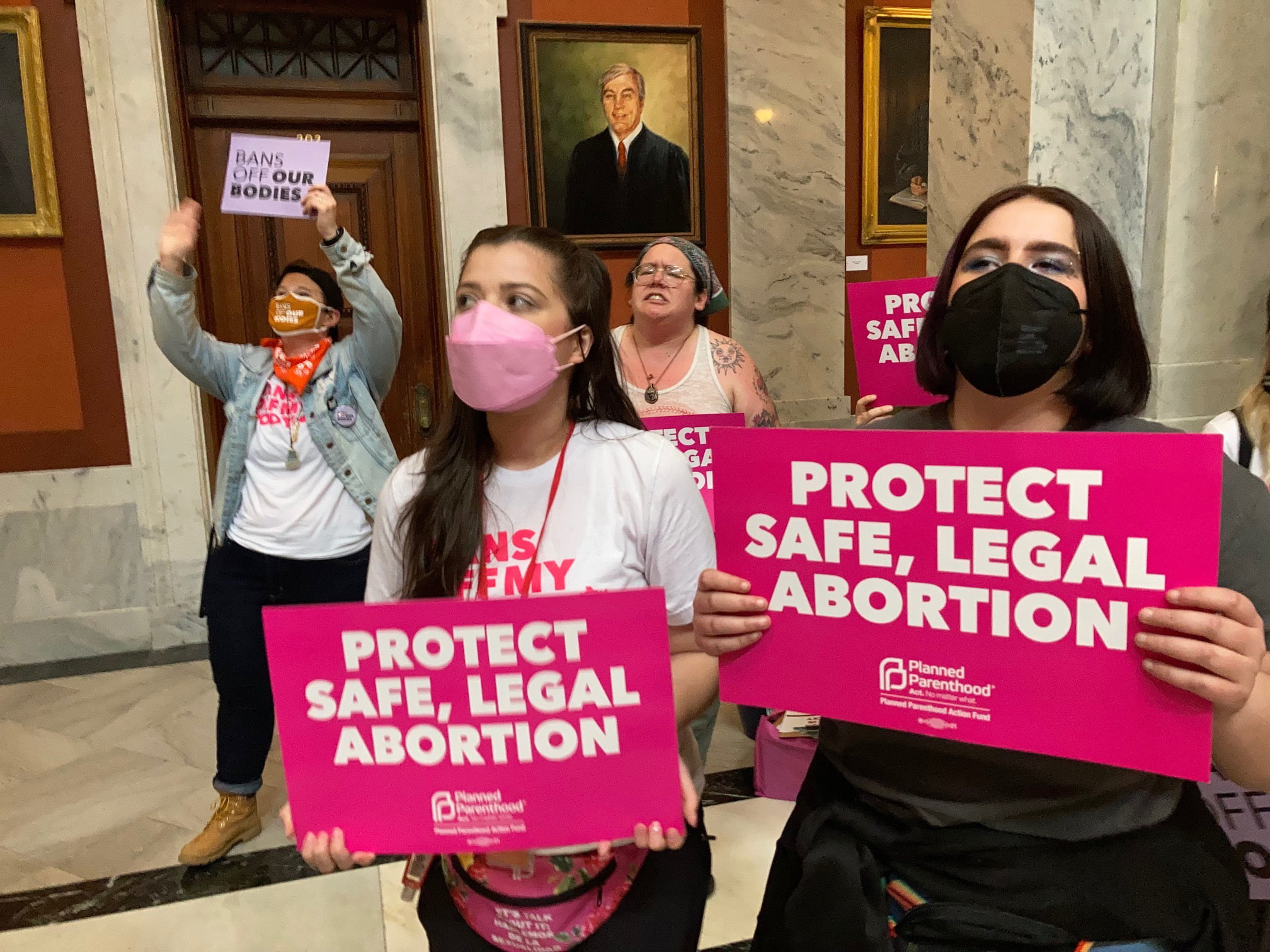 Kentucky Supreme Court Upholds State Abortion Ban - Vimarsana News