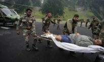 Thousands Rescued at Flood-Hit Hindu Pilgrimage in Kashmir