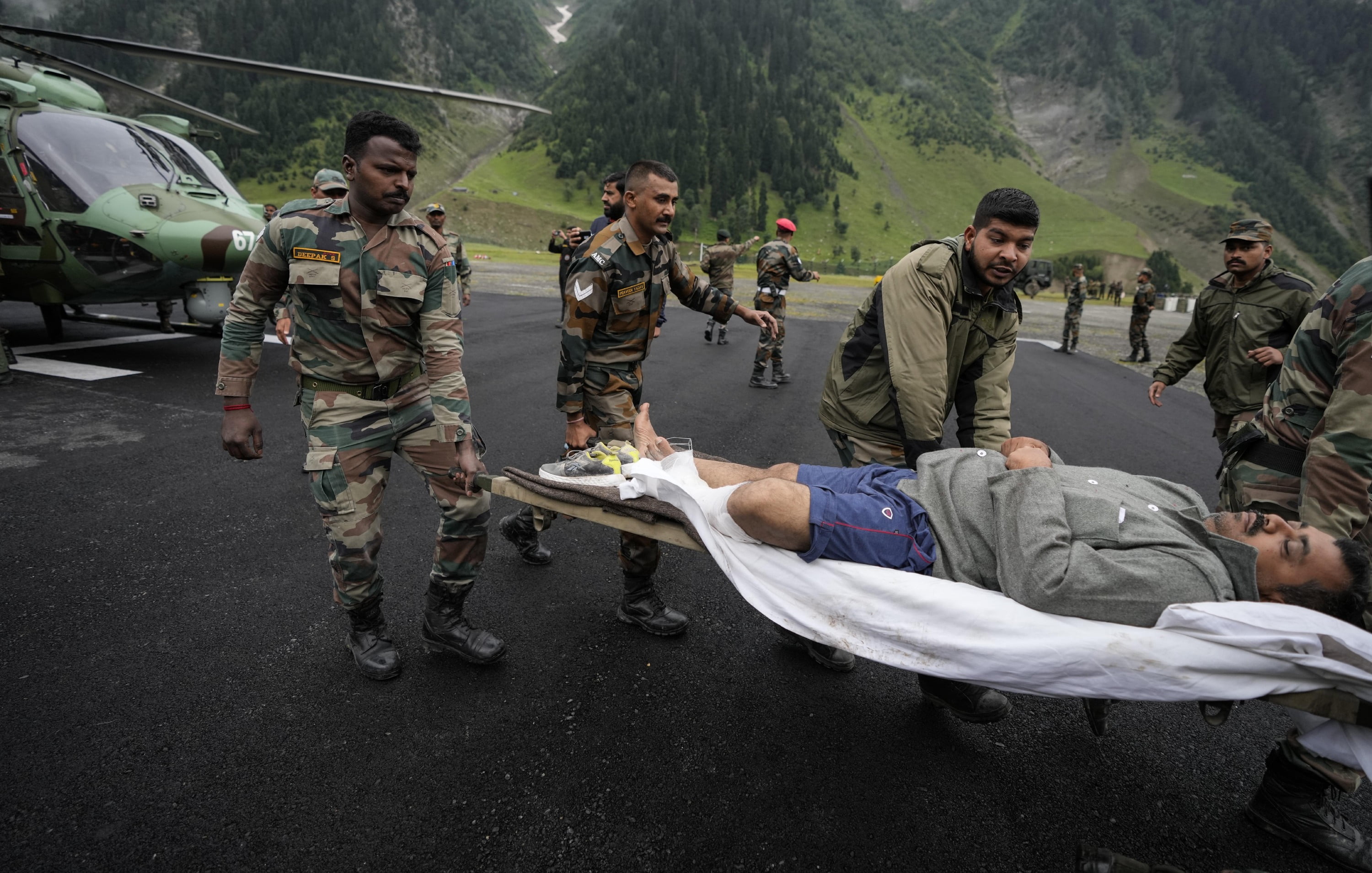 Thousands Rescued at Flood-Hit Hindu Pilgrimage in Kashmir - Vimarsana News