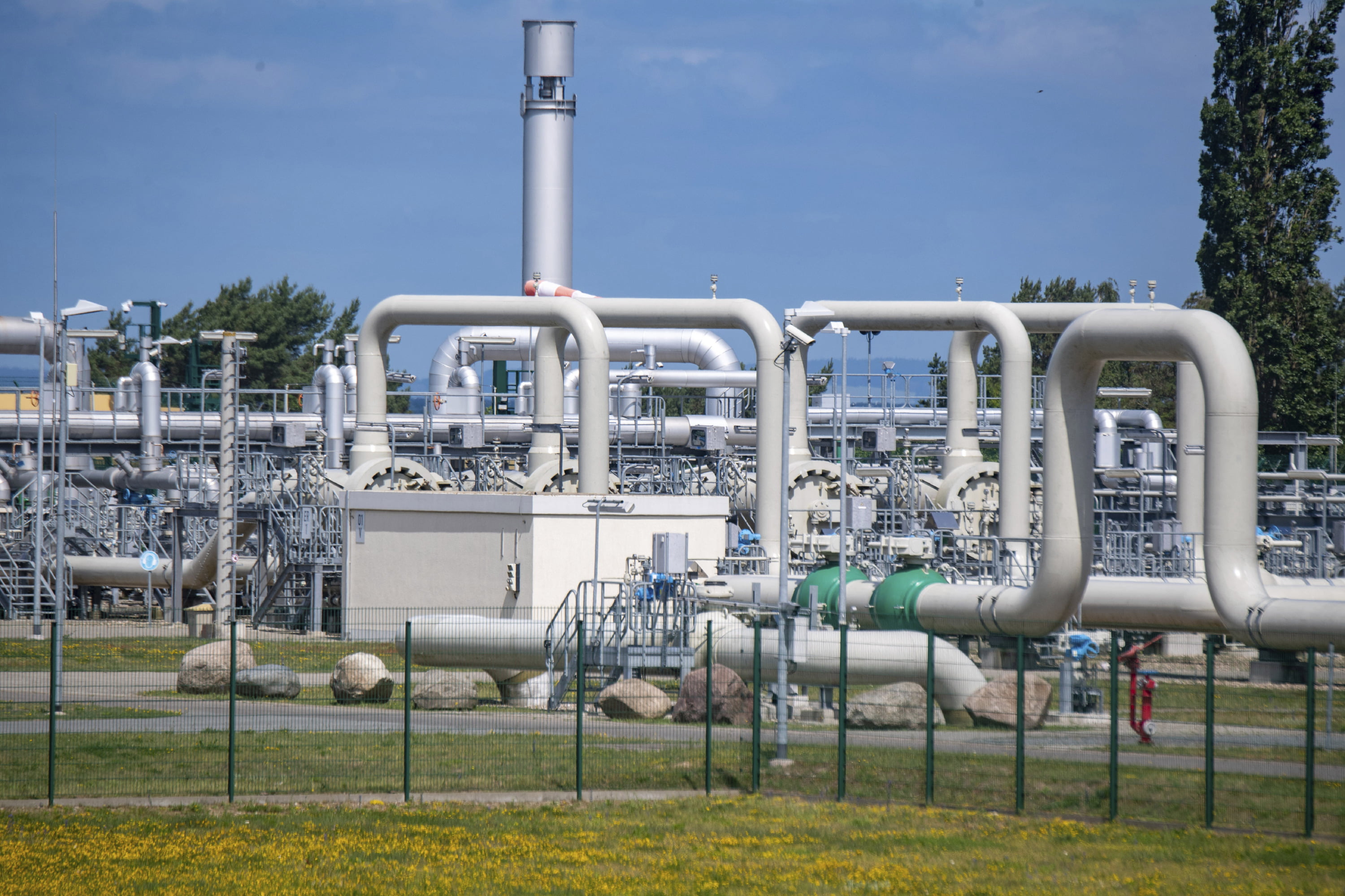 Gas Starts Flowing to Poland Via New Baltic Pipe From Norway - Vimarsana News