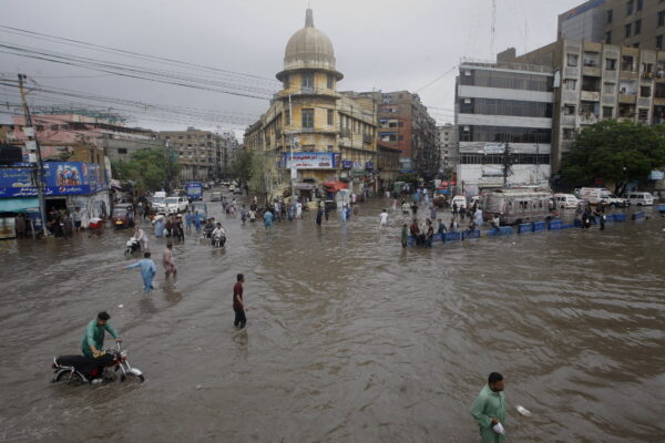 monsoon rains in pakistan