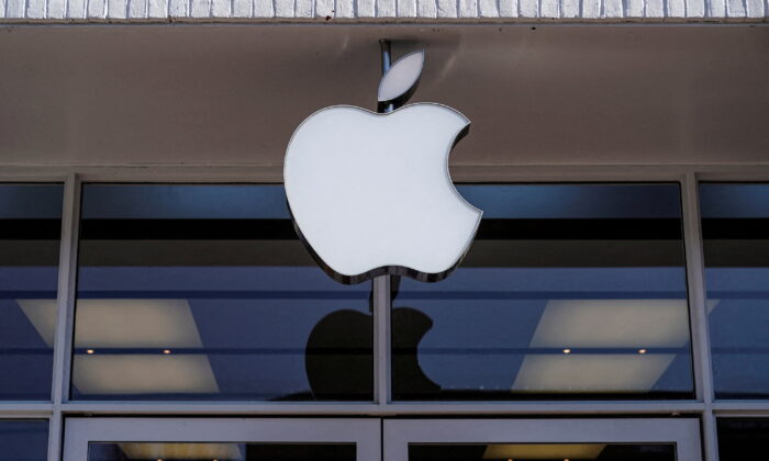 Logo of an Apple store is seen as Apple Inc. reports fourth quarter earnings in Wash., on Jan. 27, 2022. (Joshua Roberts/Reuters)