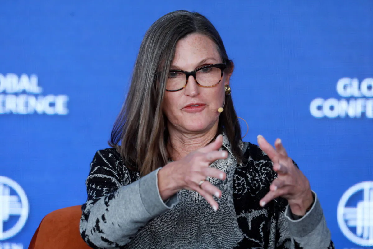 Cathie Wood, Founder, CEO and CIO of ARK Invest, speaks at the 2022 Milken Institute Global Conference in Beverly Hills, Calif., on May 2, 2022. (David Swanson/Reuters)