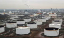 Oil Prices Slip on US Crude Build and China Demand Worries