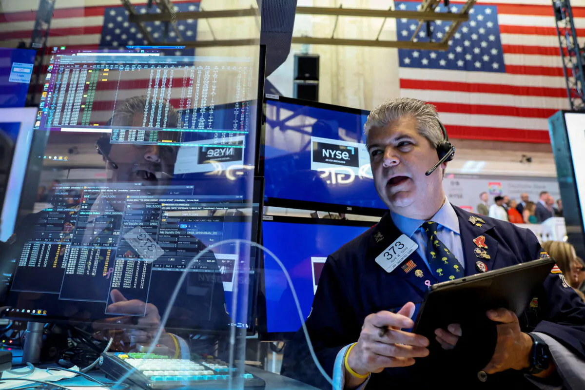 Traders work on the floor of the New York Stock Exchange in New York City on June 30, 2022. (Brendan McDermid/Reuters)