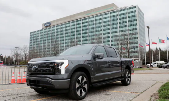 EV Range Dips Nearly 25 Percent While Carrying Load: AAA