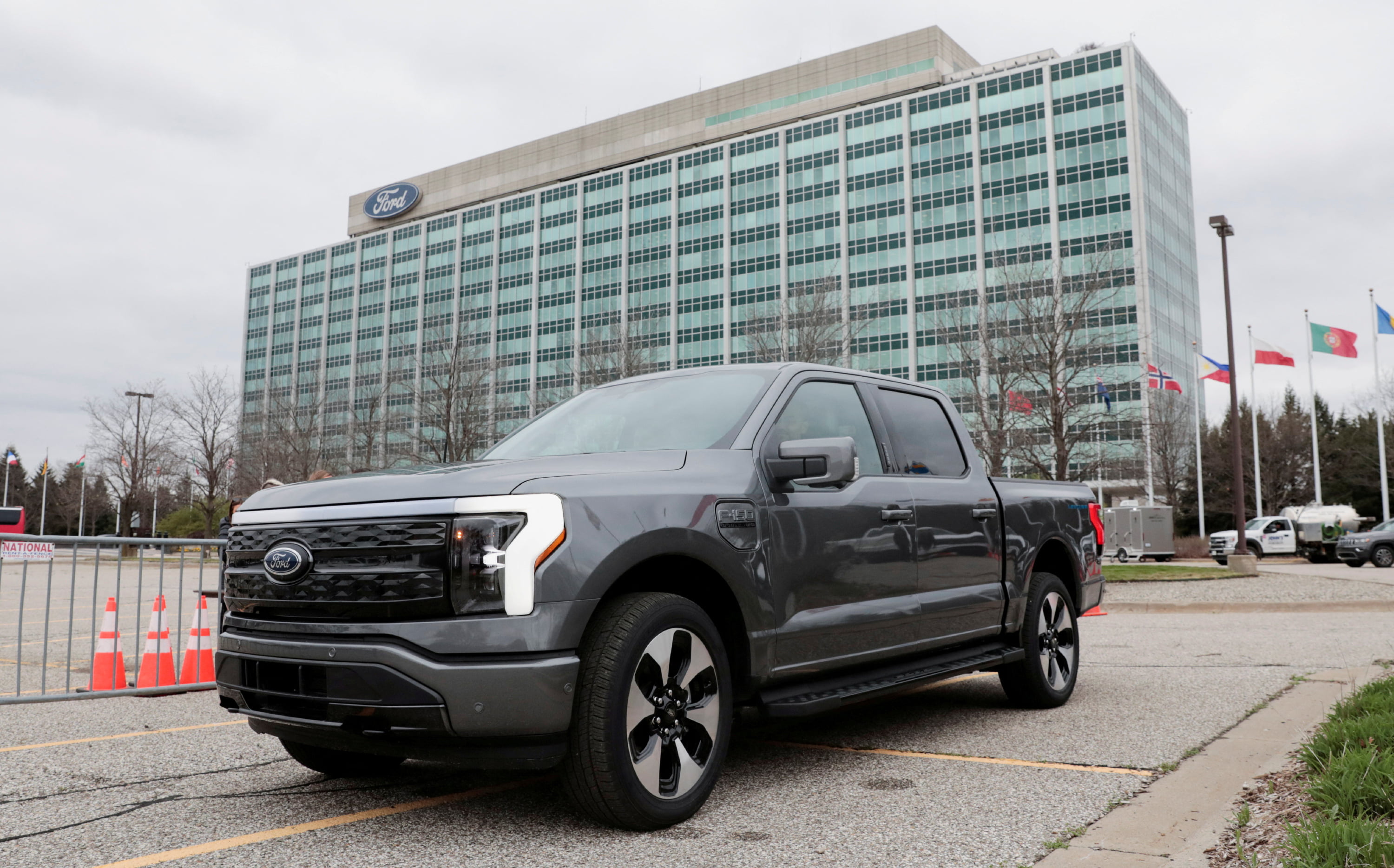 Just 16 Electric Vehicles Eligible for Federal Tax Credits: Which Ones Qualify? - Vimarsana News