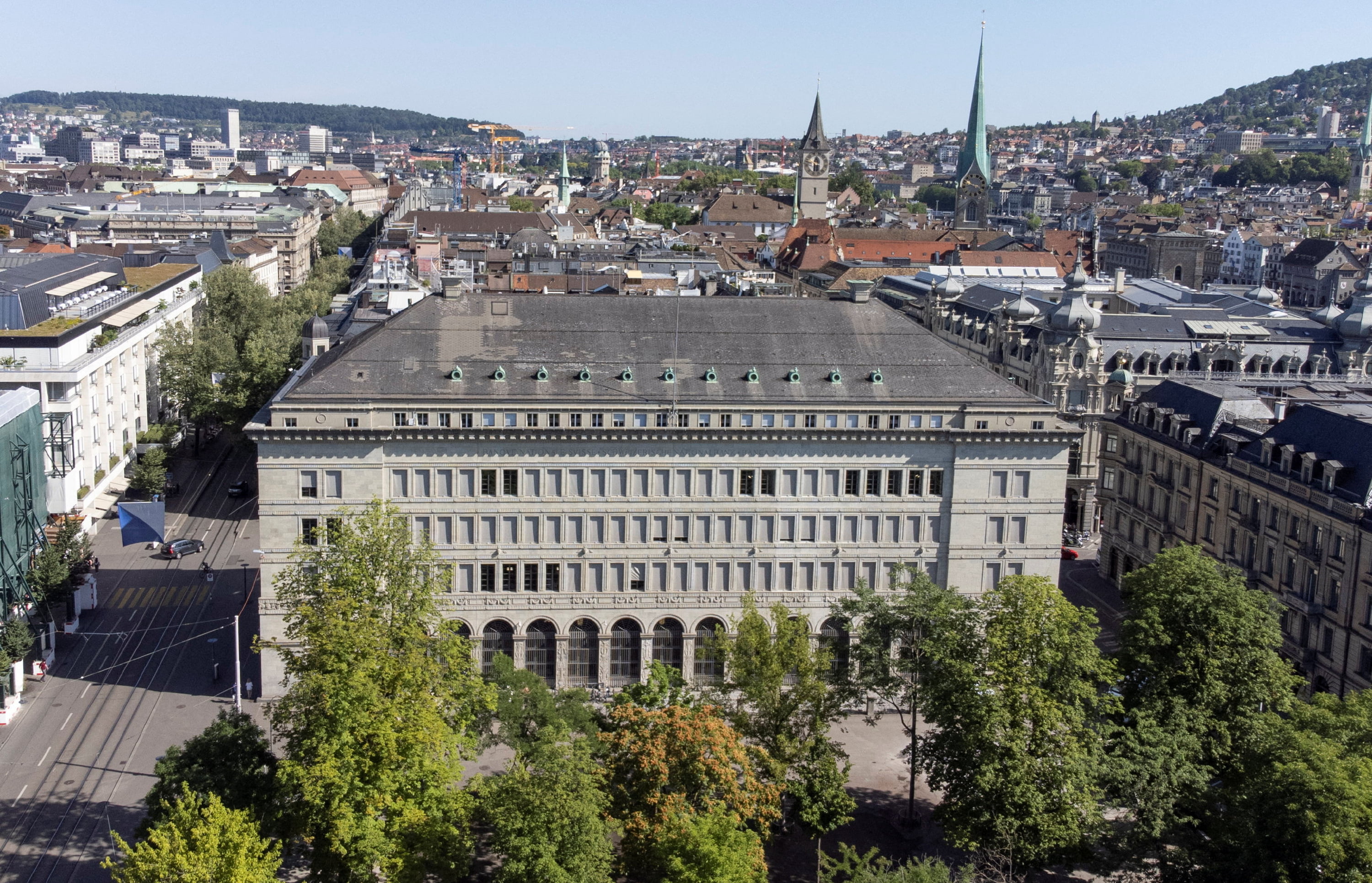 Swiss Central Bank Loses Over $142 Billion as Franc Strengthens in Value - Vimarsana News