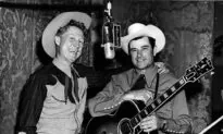 Gibson Guitars: Fascinating Stories Behind an American Icon Serving a Century of Musicians