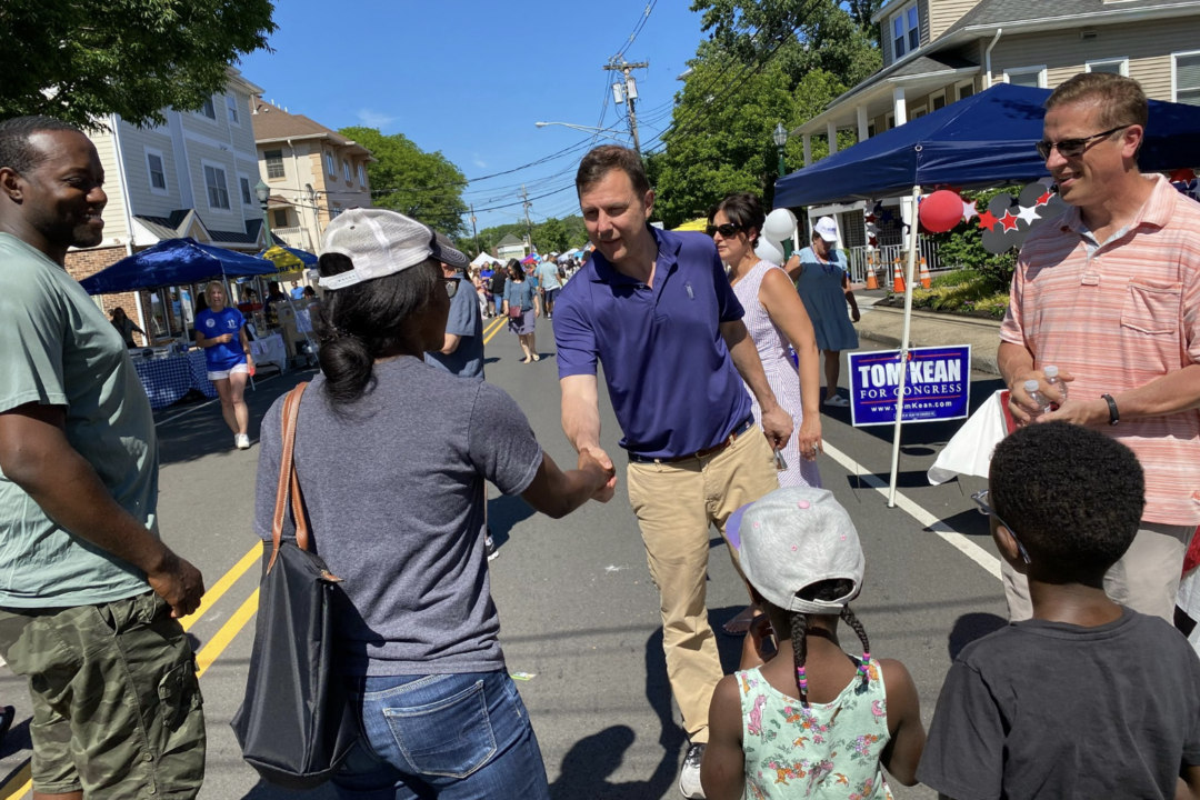 4 Democrats Aim for GOP Congressman’s New Jersey Seat