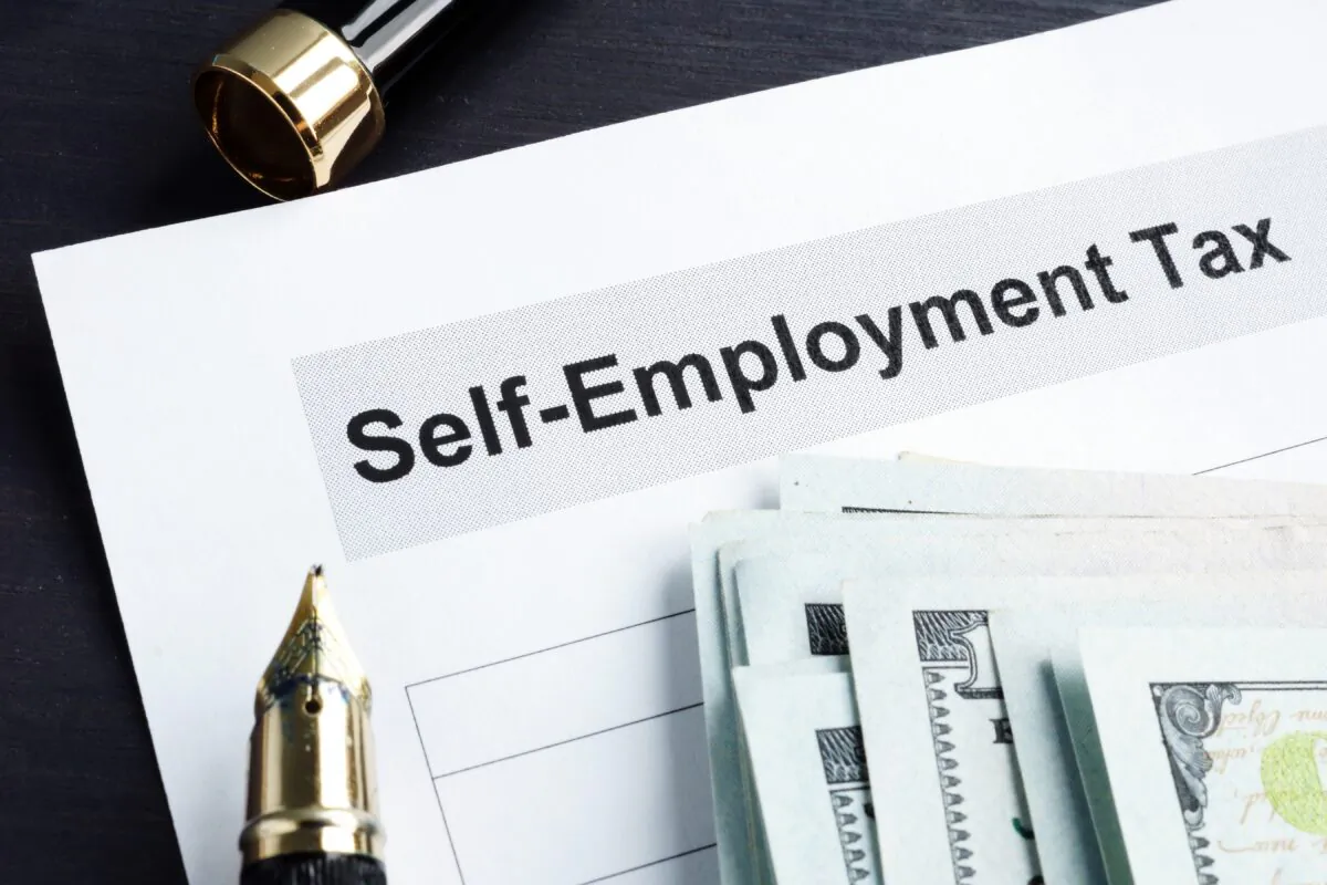 Gig work or freelancing often involves self-employment tax, but also potential tax savings from itemized deductions.(Vitalii Vodolazskyi/Shutterstock)