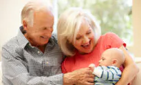 New Baby, New Dynamic: 5 Essential Rules for Family and Friends