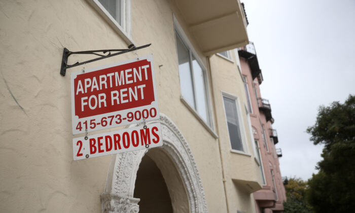 A "For Rent" sign posted in front of an apartment building in San Francisco, Calif., on June 2, 2021. (Justin Sullivan/Getty Images)