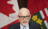 Young Healthy Adults Don’t Necessarily Need 2nd Booster Shot as Risk of Hospitalization Is ‘Very, Very Low’: Ontario’s Medical Officer