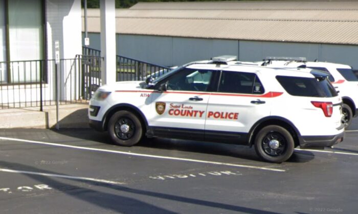 Saint Louis County Police Department's vehicle near a police station in St. Louis, Mo., in June 2022. (Google Maps/Screenshot via The Epoch Times)