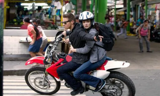 Rewind, Review, and Re-Rate: ‘The Bourne Legacy’: Jeremy Renner Was the Perfect Replacement for Matt Damon
