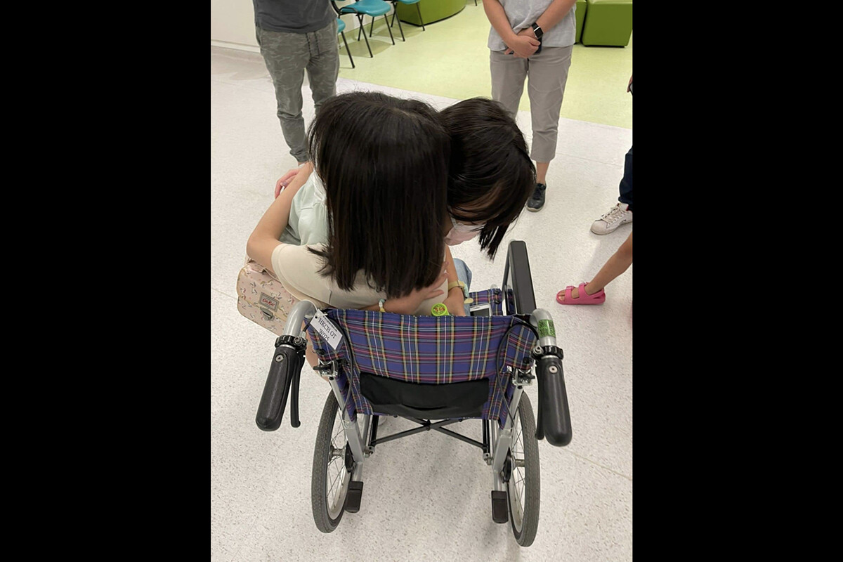 11-Year-Old Girl Returns Home after Myocarditis Scare Following Her Second COVID-19 Vaccine - Vimarsana News