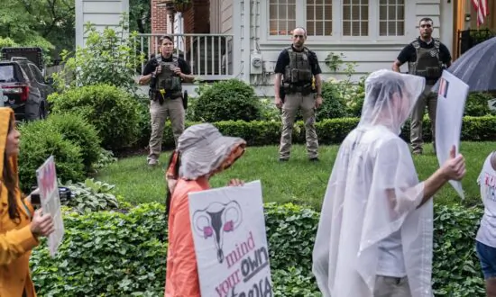 Twitter Suspends Pro-Abortion Group Publicizing Justices’ Home Addresses