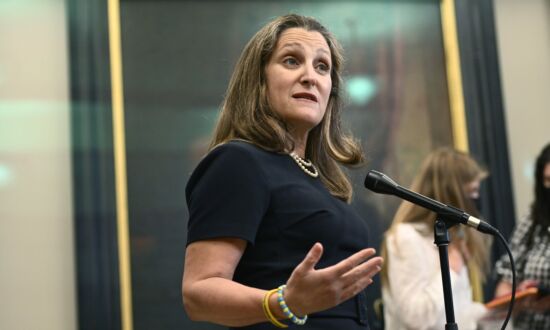 Freeland Says Feds ‘Working Hard’ to Deliver Dental Plan as NDP Threatens to Pull Out of Deal