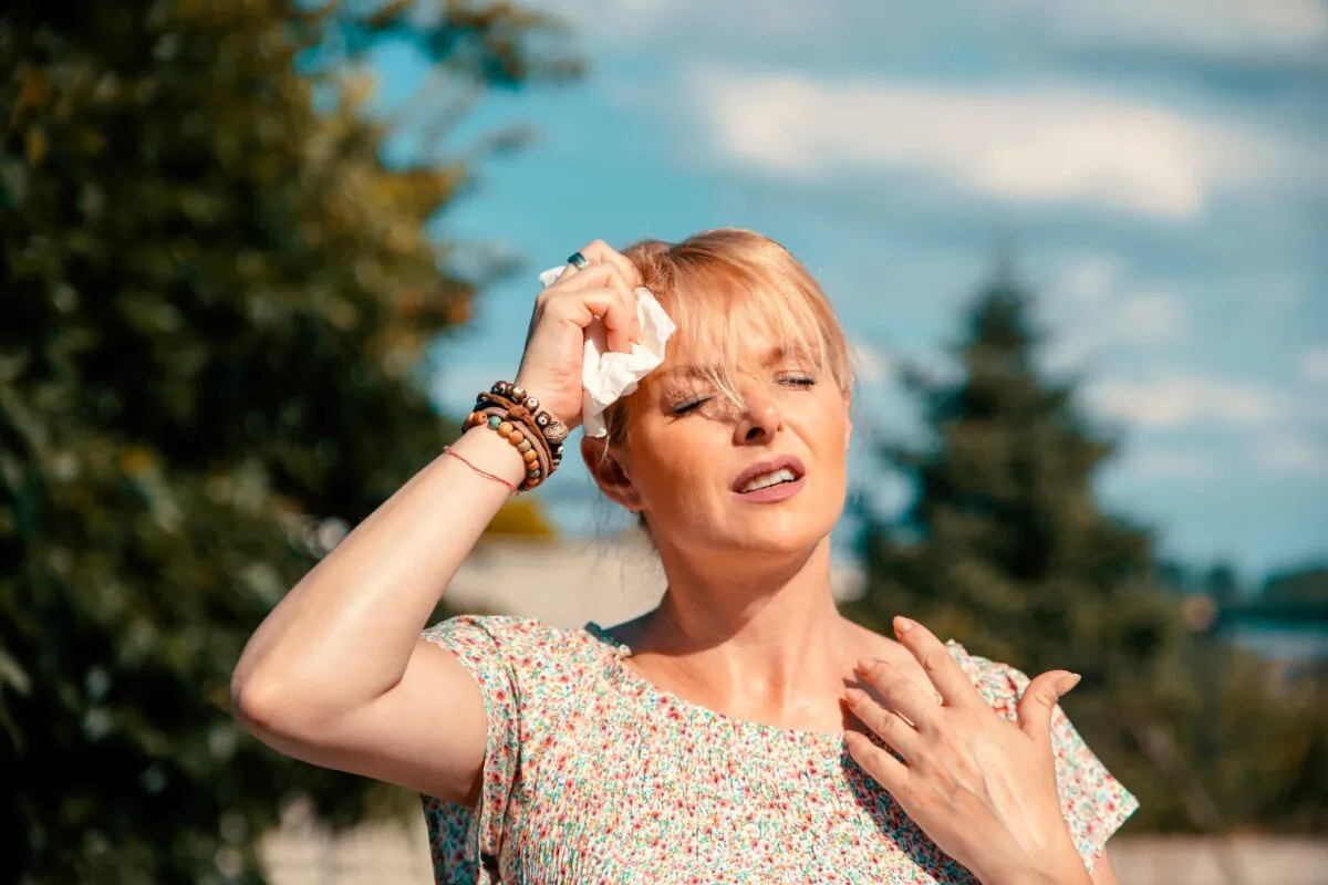Heat can pose rather serious risks to both the heart and brain. (Pearl PhotoPix/Shutterstock)