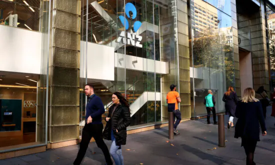ANZ Boss Says Households Remain Robust, Posts Record $7.4 Billion Cash Profit