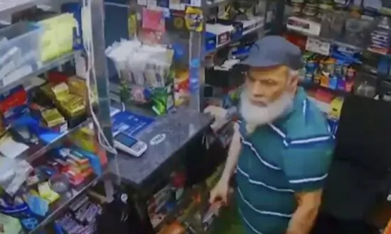 Judge Drops Murder Charge Against NY Bodega Worker; ‘The Squad’ Arrested Outside Supreme Court | NTD Evening News