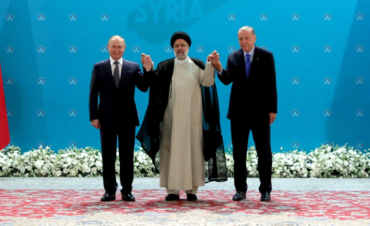 Putin visits Iran
