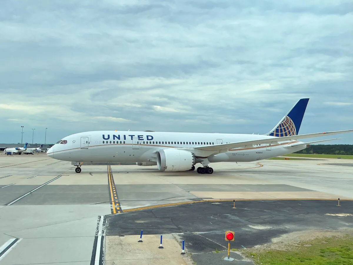 An United Airlines Boeing 787 Dreamliner on the tarmac at Washington Dulles International airport (IAD), Va., on May 18, 2022. (Daniel Slim/AFP via Getty Images)
