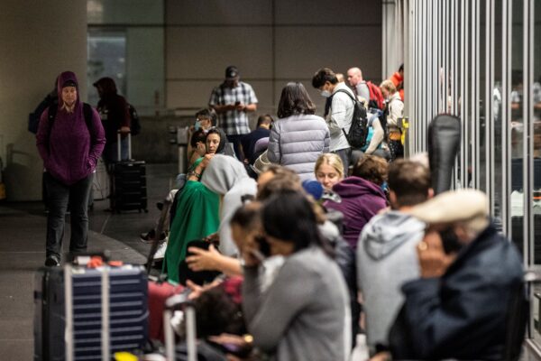 bomb-threat-airport-evacuation
