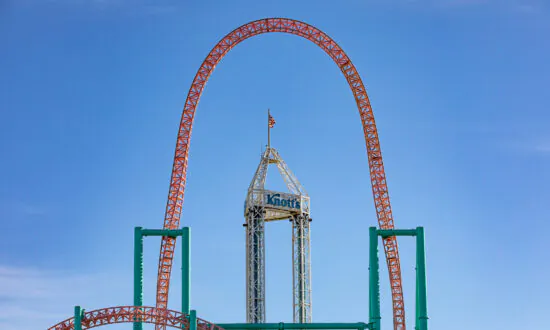 Knott’s Berry Farm Announces ‘Chaperone Policy’ Following Teen Fights