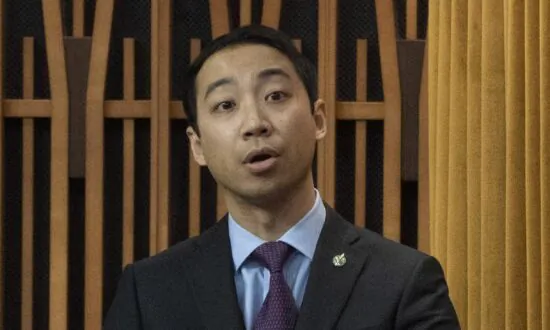 Toronto Independent MP Vuong ‘Open’ to Joining Tories