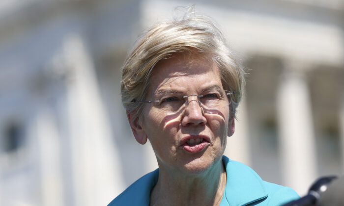 Sen Elizabeth Warren (D-Mass.) speaks in Washington on July 12, 2022. (Kevin Dietsch/Getty Images)
