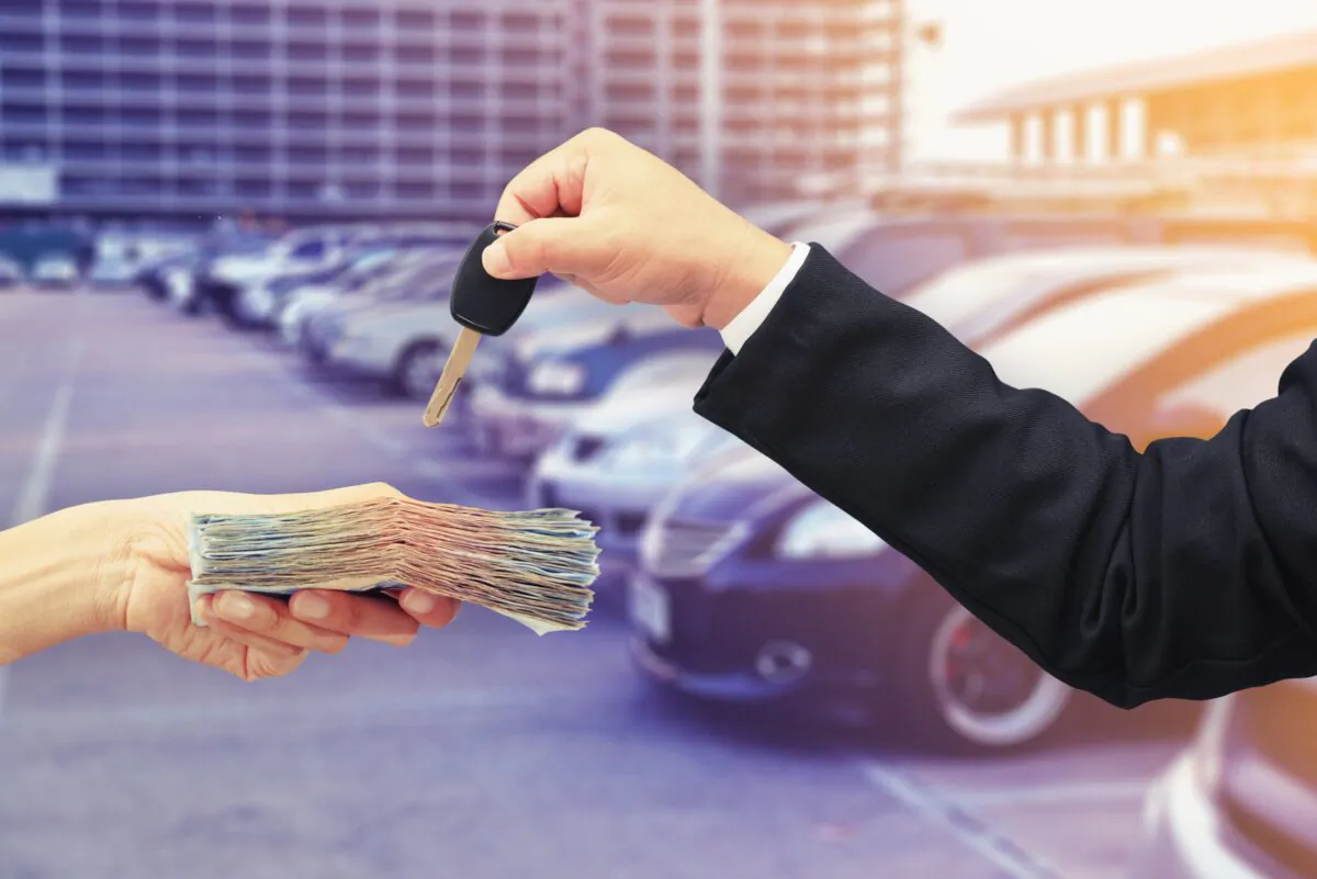 Second hand cars  (Sisacorn/Shutterstock)