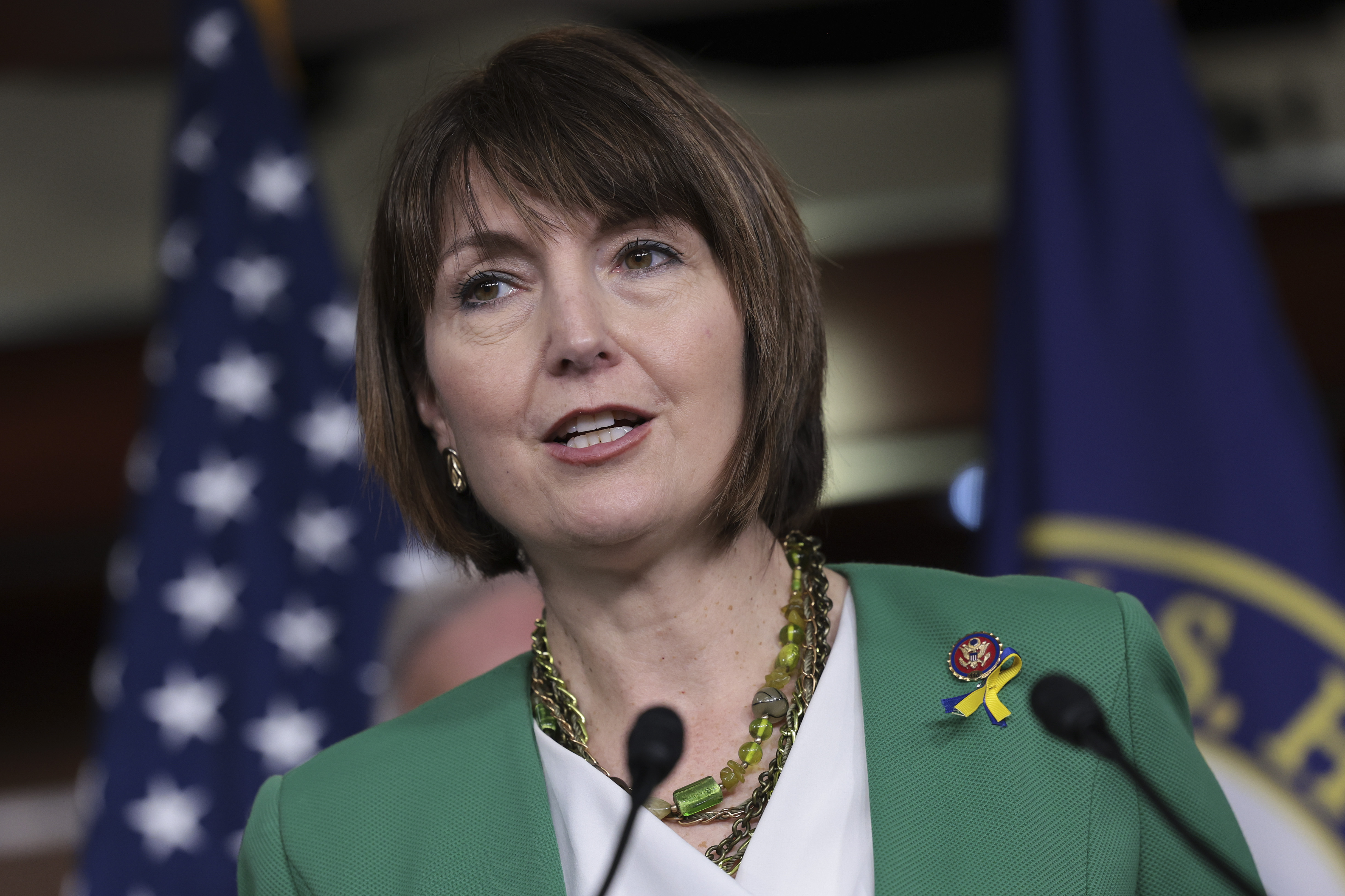 GOP Lawmakers Demand Answers on Boston University's Controversial COVID-19 Experiments on Mice - Vimarsana News