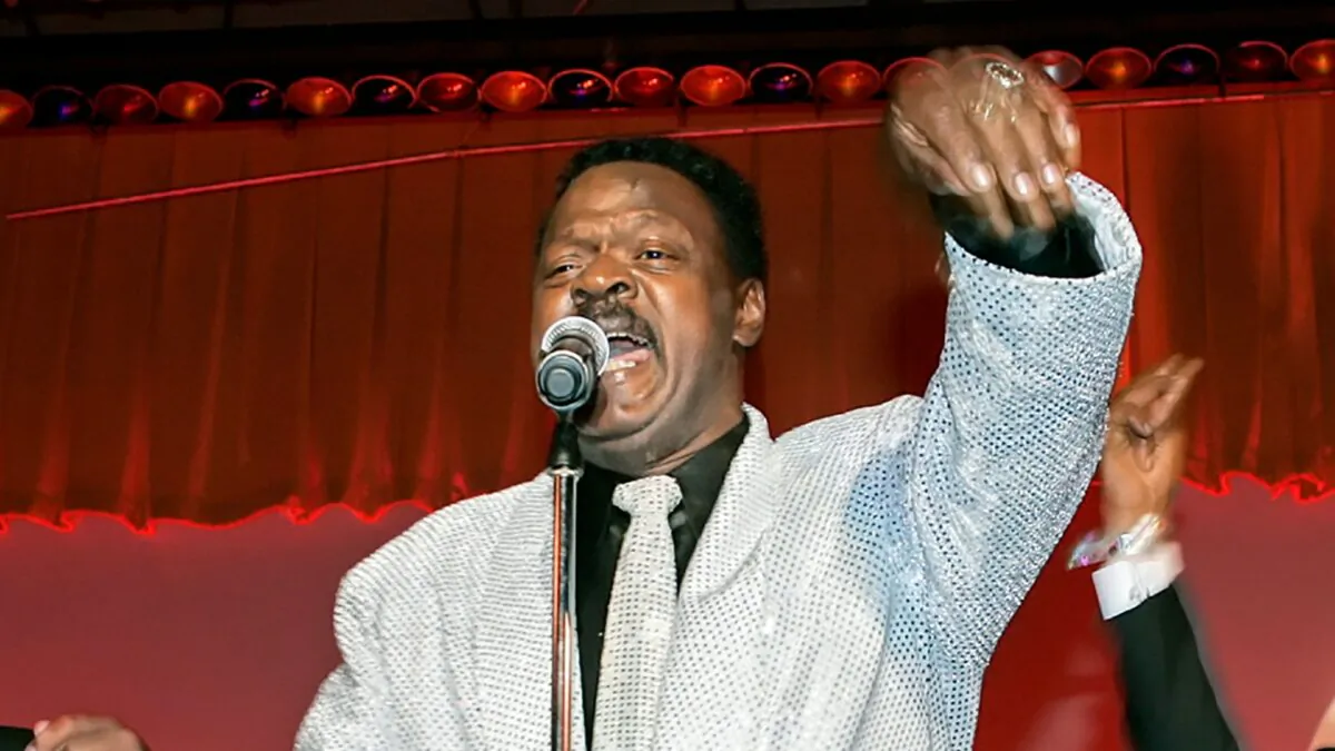 William "Poogie" Hart performs at the Rhythm & Blues Foundation's 14th annual Pioneer Awards in Philadelphia on June 29, 2006. (George Widman/AP Photo)