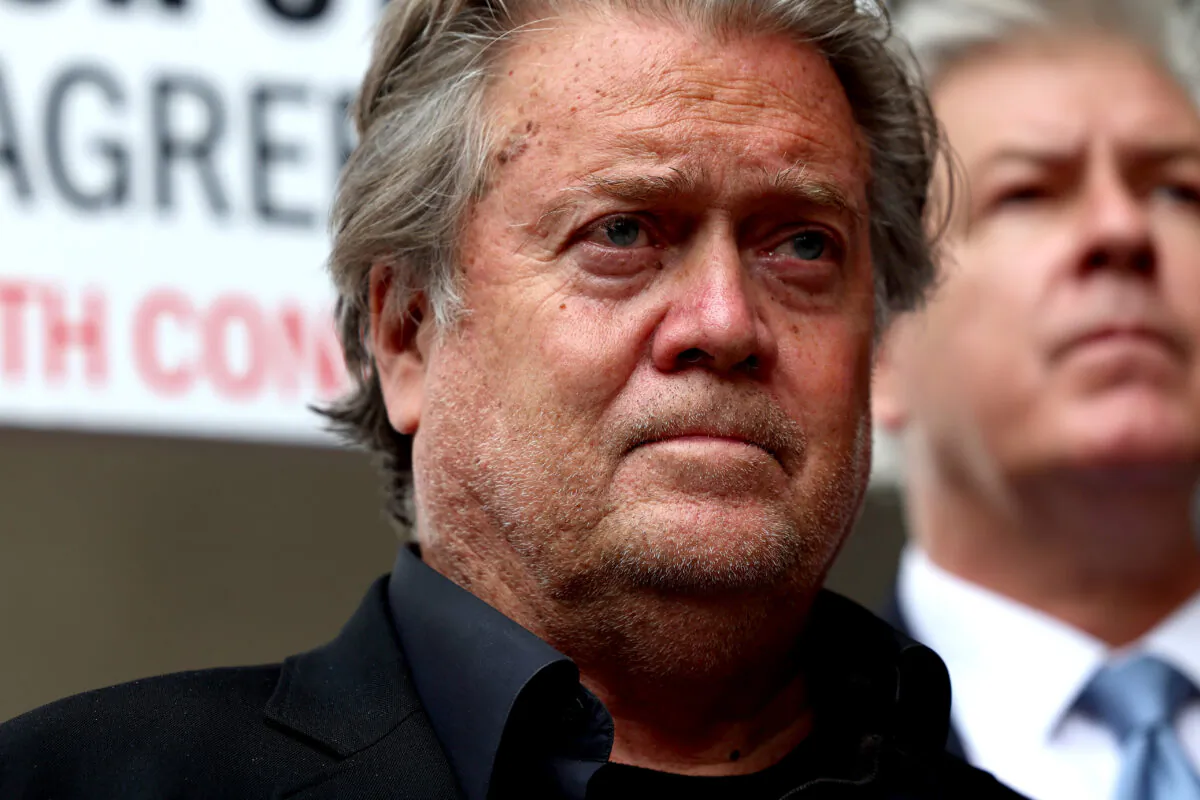 Former White House adviser Steve Bannon leaves the federal courthouse in Washington on July 21, 2022. (Anna Moneymaker/Getty Images)