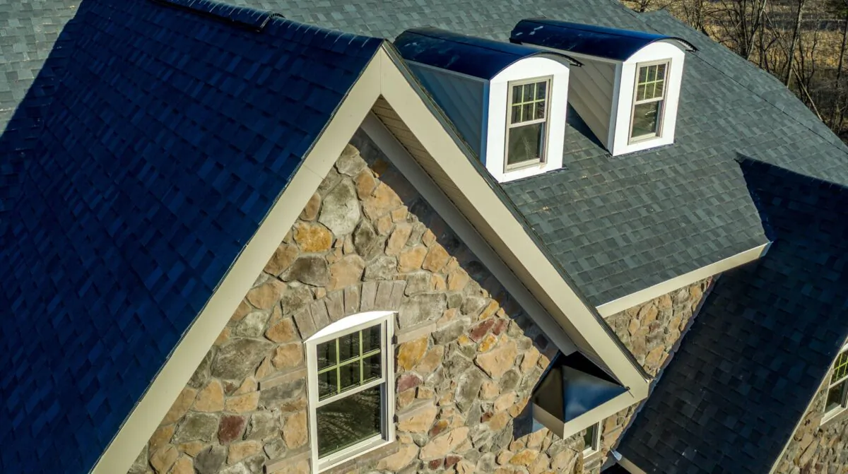 When installed properly, manufactured stone should last a lifetime. (tokar/Shutterstock)