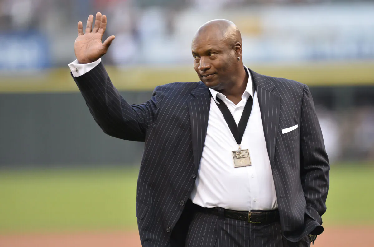 Former Chicago White Sox and Kansas City Royals player and Heisman Trophy winner Bo Jackson waves to the crowd as as he is introduced before the 2013 Civil Rights Game between the Chicago White Sox and the Texas Rangers at U.S. Cellular Field in Chicago on Aug. 24, 2013. (Brian Kersey/Getty Images)