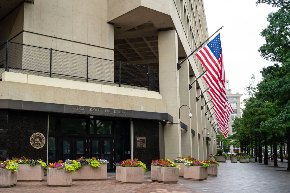 The J. Edgar Hoover FBI Building in Washington on July 21, 2022. (Chung I Ho/The Epoch Times)