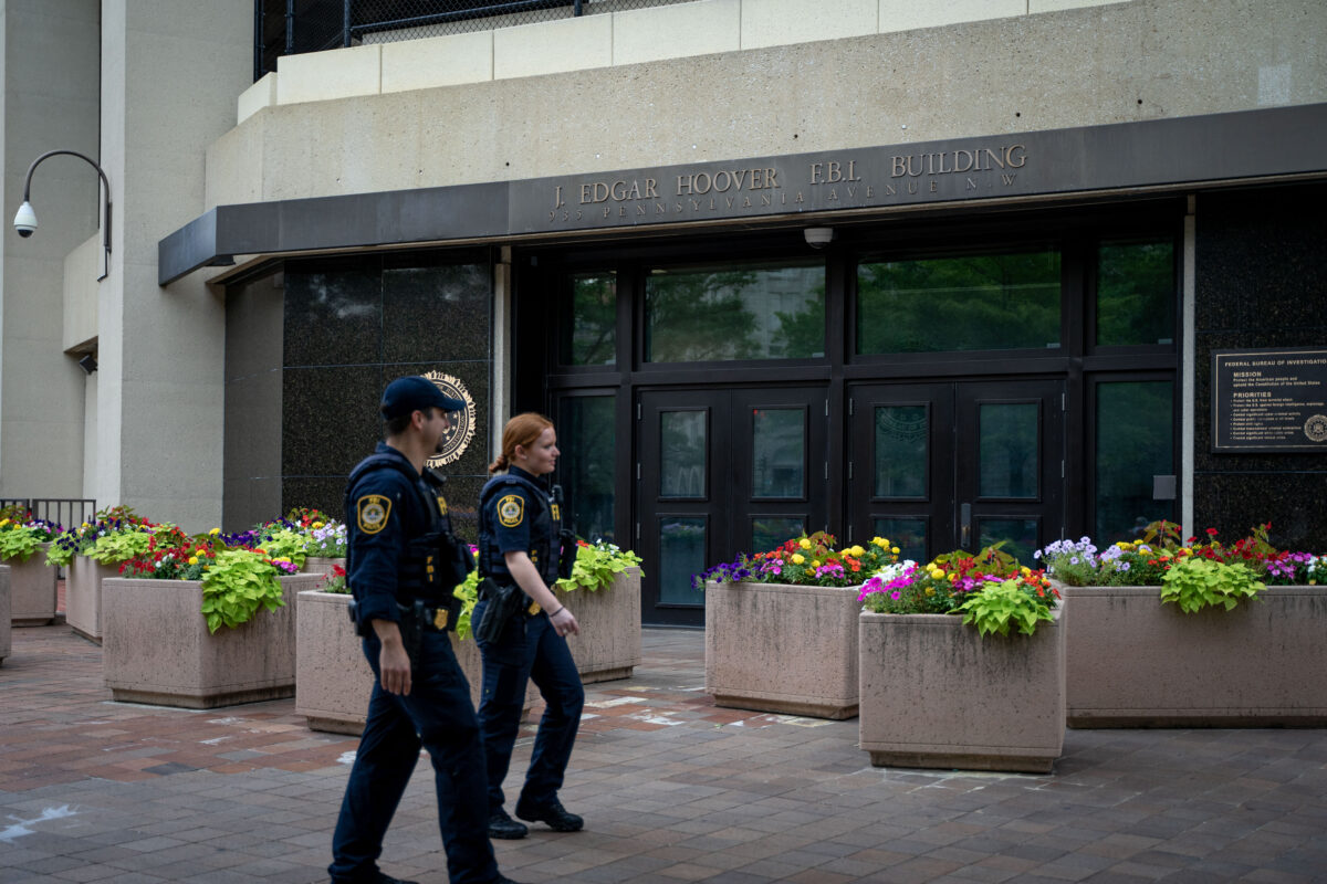 NextImg:Maryland, Virginia Officials Compete for Mammoth New FBI Headquarters