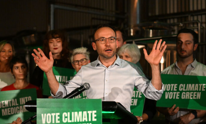 Greens leader Adam Bandt speaks during the Greens national campaign launch at Black Hops Brewery in Brisbane, Australia on May 16, 2022. (Dan Peled/Getty Images)