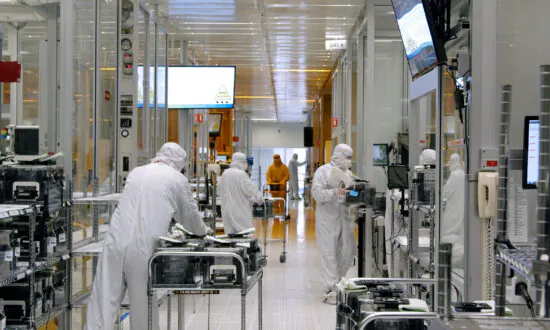 US, Mexico to Cooperate on Semiconductors, Electric Vehicles