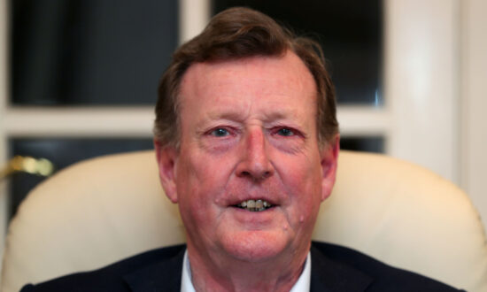 Tributes Pour in for David Trimble, Key Figure in Northern Ireland Peace Process