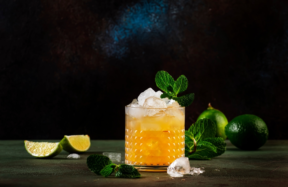 Unlike modern, neon-bright renditions, the original mai tai is an amber hue, thanks to the rum. (5PH/Shutterstock)