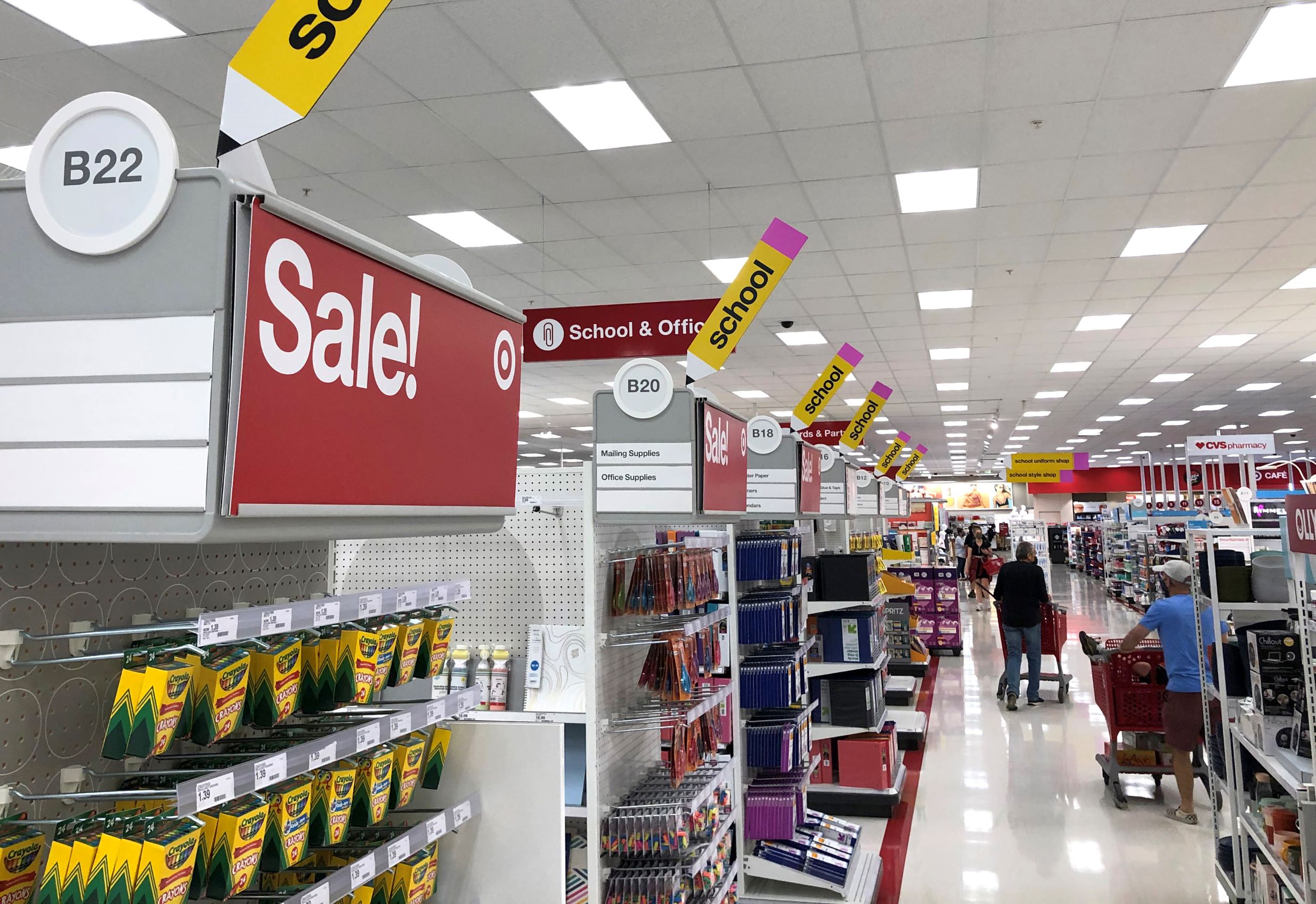 Back to school shopping-GettyImages-1263710277