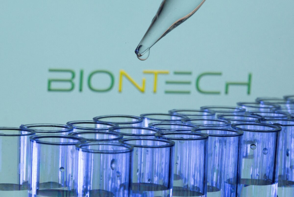 Biontech test tubes
