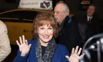 ‘The View’ Apologizes to TPUSA After Lawsuit Threat; Mother Loses Child Custody After Gender Dispute | NTD Evening News
