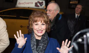 ‘The View’ Apologizes to TPUSA After Lawsuit Threat; Mother Loses Child Custody After Gender Dispute | NTD Evening News
